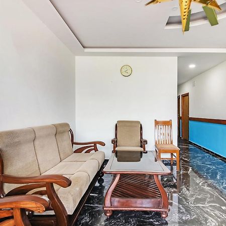 Oyo 28303 Yesh Comforts Hotel Madikeri Eksteriør billede