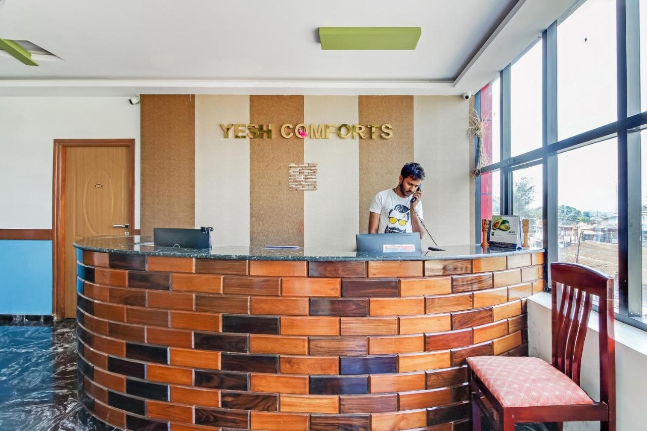 Oyo 28303 Yesh Comforts Hotel Madikeri Eksteriør billede